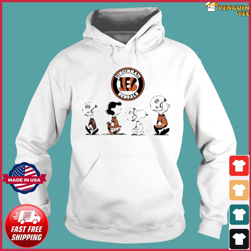 Cincinnati Bengals NFL Football The Peanuts Movie Adorable Snoopy T Shirt -  Banantees