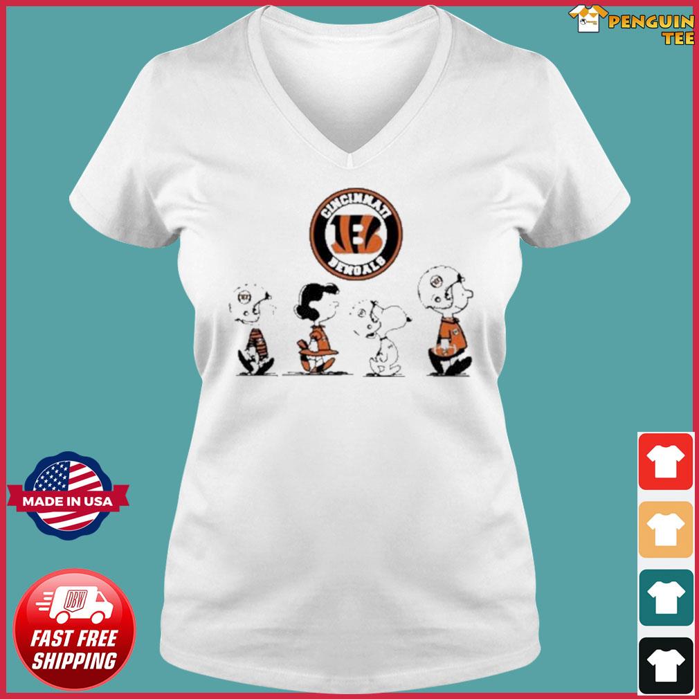 Cincinnati Bengals NFL Football The Peanuts Movie Adorable Snoopy T Shirt -  Banantees